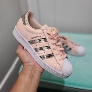 Adidas Superstar PYV size 5.5
